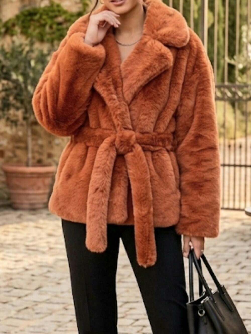 MISSGUIDED women's short faux fur coat, size 12